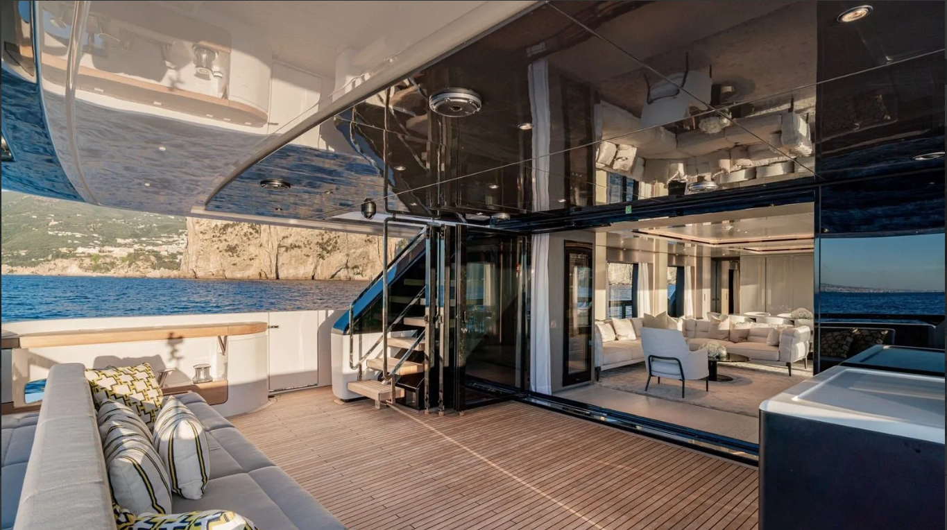 M/Y MARICAN FOREVER